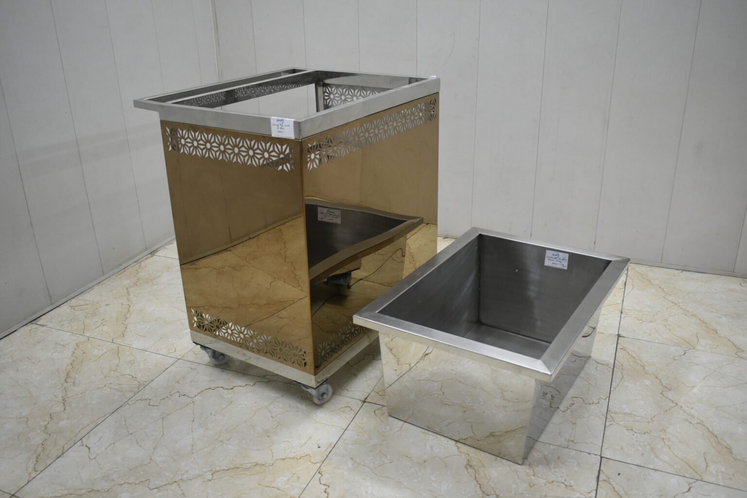 Ashok Hotelware and Furnishing